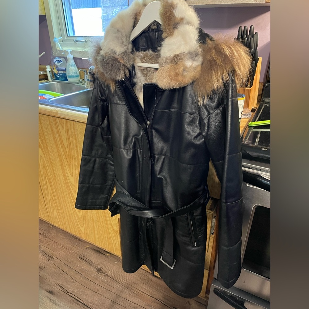 Danier like new winter coat